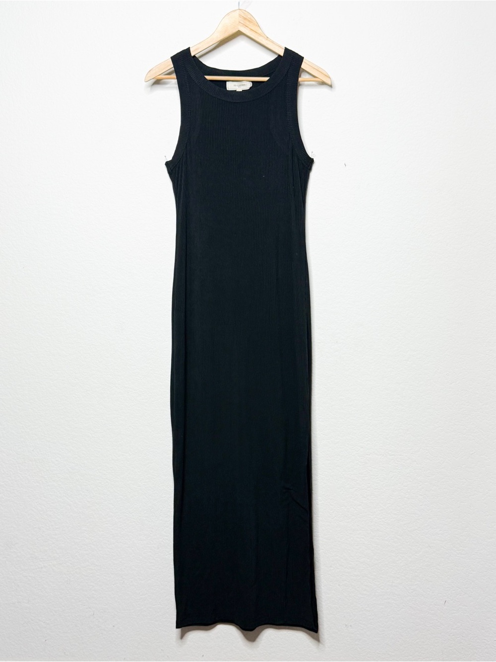No Comment Black Ribbed Sleeveless Body Skimming Maxi Dress Size M